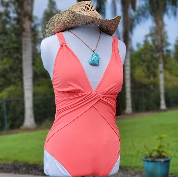 Vince Camuto  cruise STYLE one piece swim suit, 10 - Picture 2 of 16